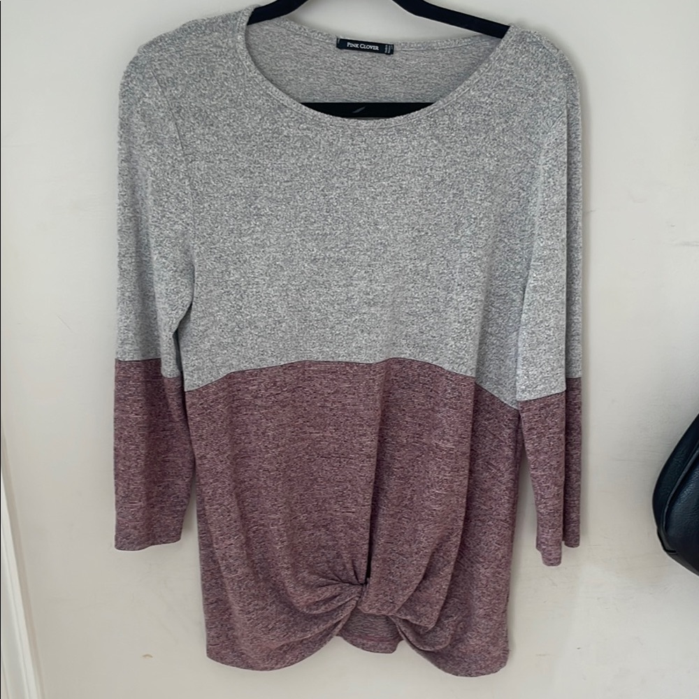 Pink Clover Gray and Red Tie Front 3/4 Sleeve Blouse